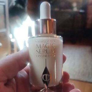 Charlotte Tilbury Magic Serum